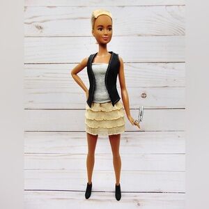 Barbie Fashionistas Fashions 44 Leather & Ruffles Doll Tall Blonde Mattel DTF07